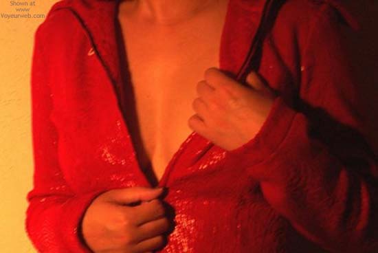 Pic #1Lady in Red