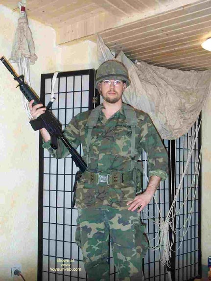 Pic #1M* Make Love No War