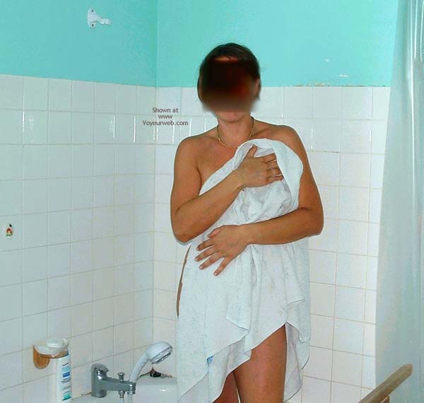 Pic #1Caroline est de Retour