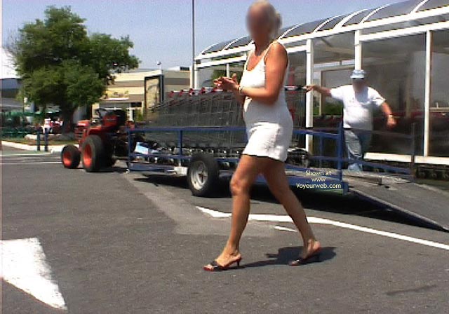 Pic #1Etna At The Supermarket