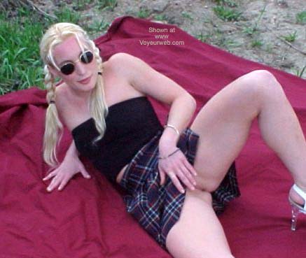 Pic #1Madisson's First Time Nude Outside