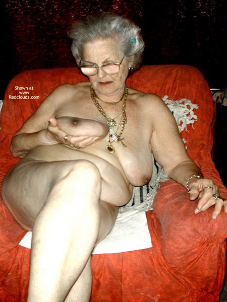 Pic #1My Mature Queen