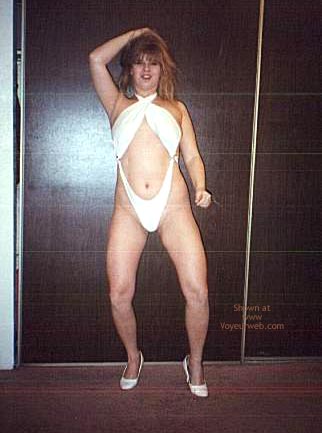 Pic #1TxPartyGirl Showing Off