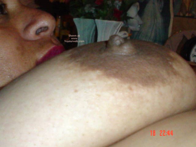 Pic #1*BE Lulu Sexy in Bed 2