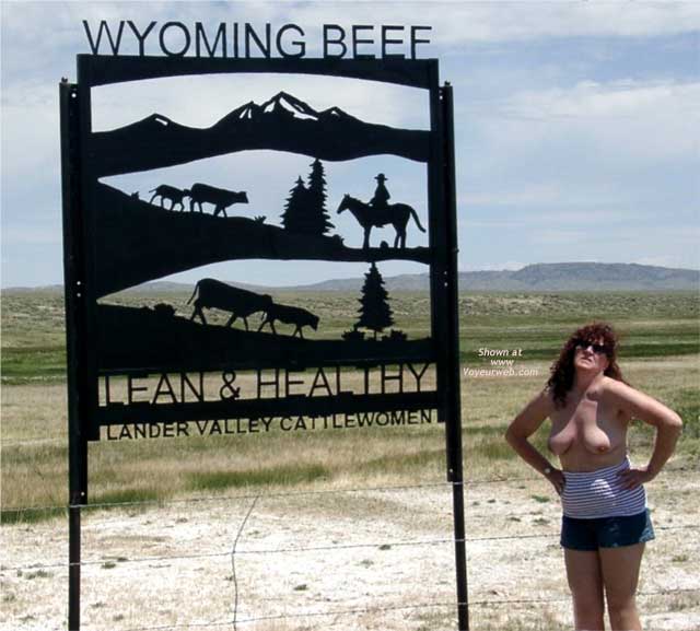 Pic #1Misti Along The Highway in Wyoming
