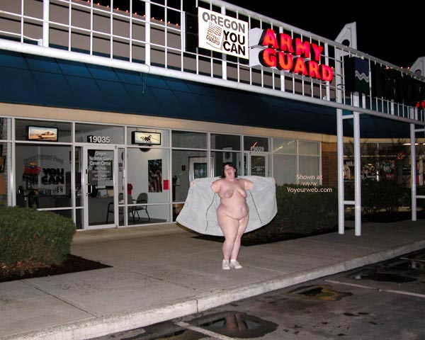 Pic #1Bbw Naked In A Parking Lot 2