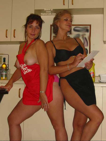 Pic #1*GG Double Trouble Serving it Up