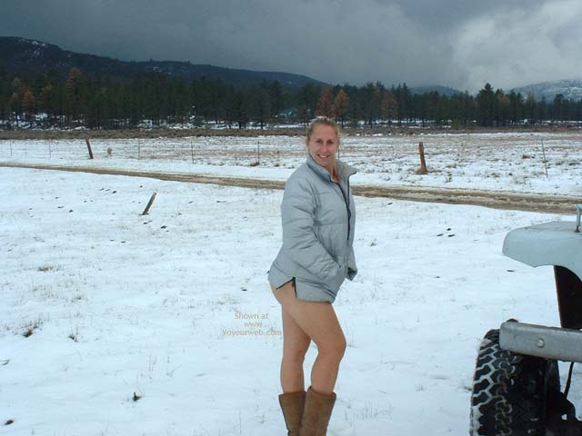 Pic #1Firefly Getting Wild With Willys