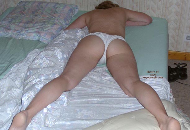 Pic #1 Ma Petite Amie 2