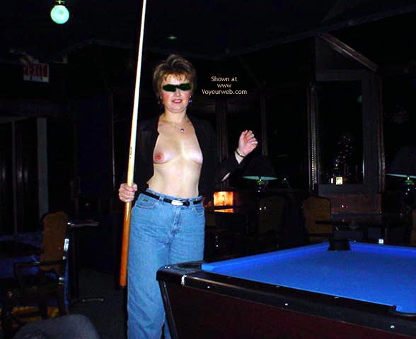 Pic #1MidWest Cindy Playing Pool