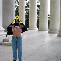 Pic #1 Batgirl Monumentally Cold!