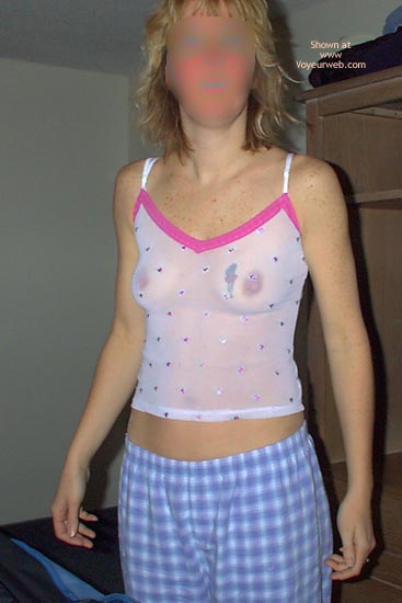 Pic #1Pics of Wife