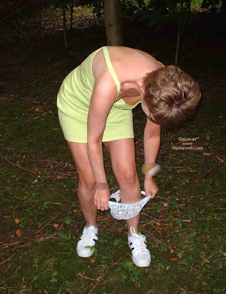 Pic #1Kelly Shows It All in The Woods