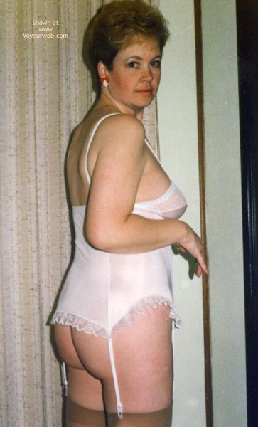 Pic #1 The Wifes First Nude Shots