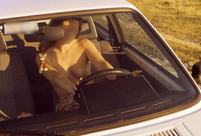 Pic #1Laura Novella Esibizionista 2