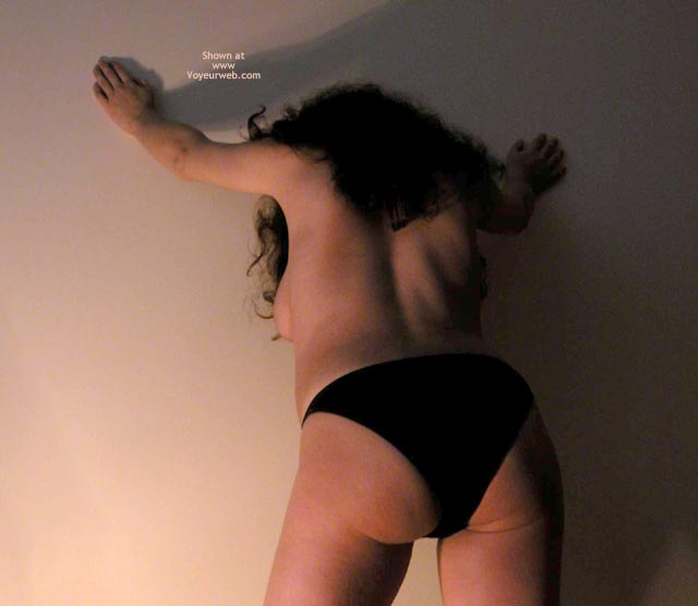 Pic #1Esmeralda Carrying Baby Dragon