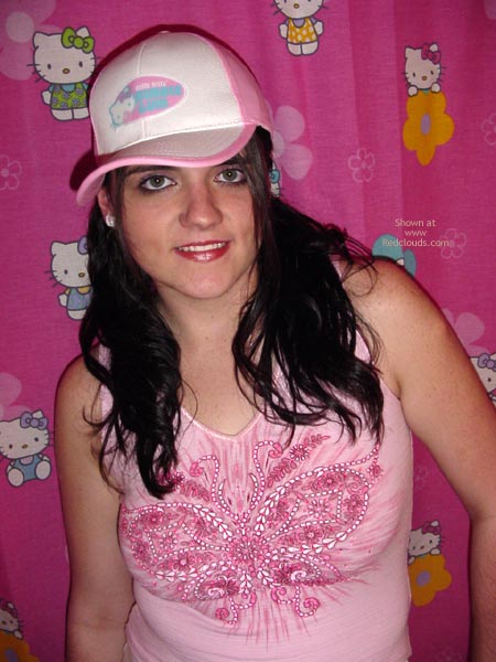 Pic #1Kitty In Pink 1 Of 3