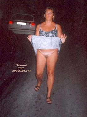 Pic #1Clotilde Dans Les Rues de Maillorc