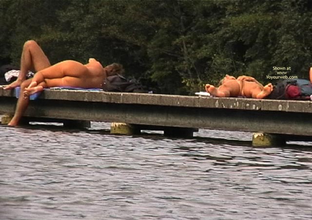 Pic #1 Superzooms Sleeping Beauty