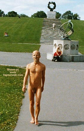 Pic #1M* Huffameyer, Vigeland Park 1