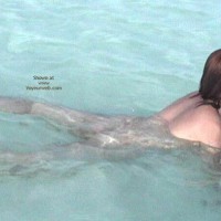 H.K.Girl in The Beach 2