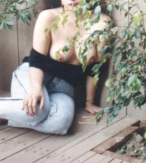 Pic #1*JE Marie is Back in Jeans