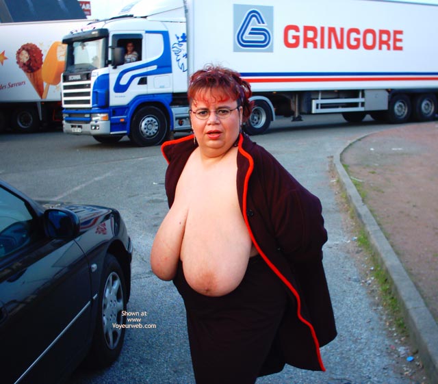 Pic #1My Pleasure is to Show Off in Public