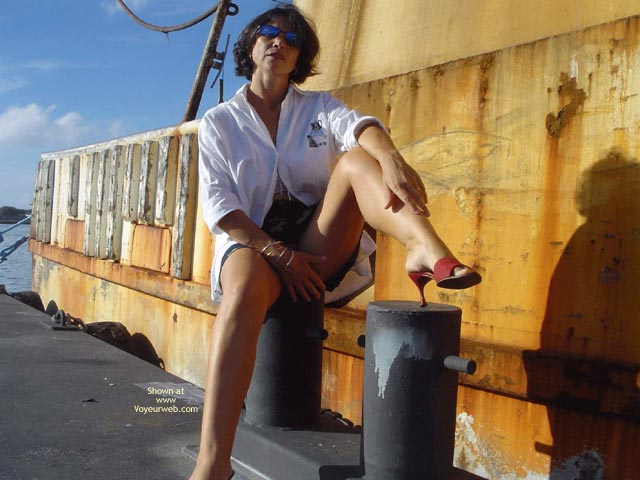 Pic #1M F Tahiti Divers Photos