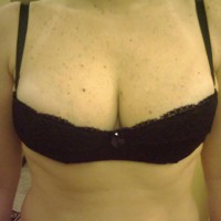 Pic #1Very Pretty Wife From Brazil