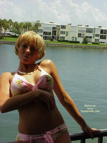 Pic #1Visiting Home in Florida From NY, First Contri!