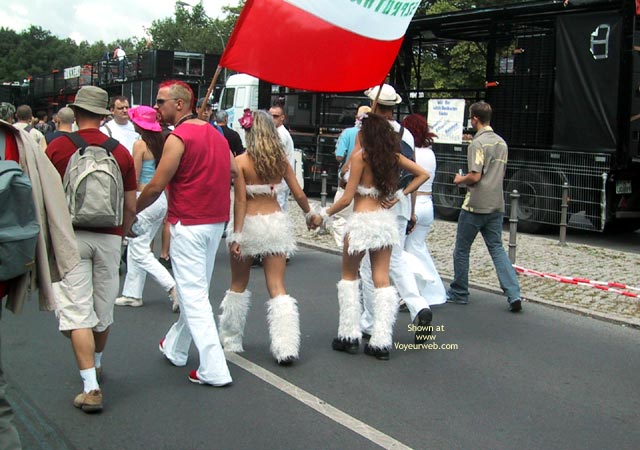 Pic #1Berlin Love Parade 2003