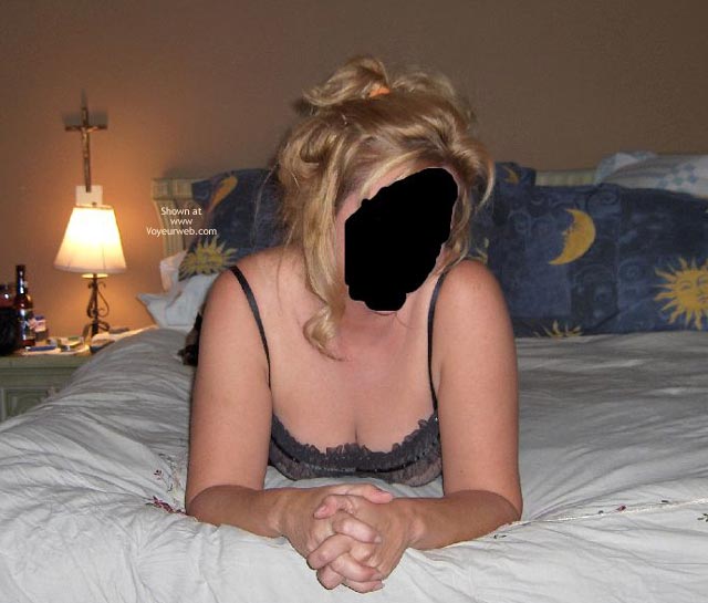 Pic #1Babes First Contri