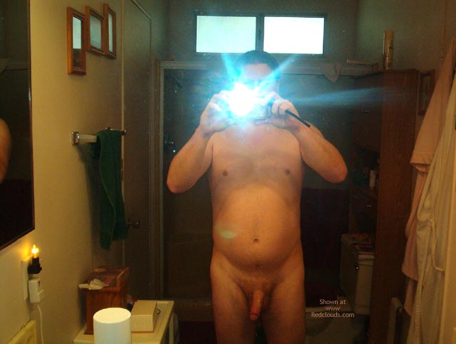 Pic #1M* Jett Luvs To Flash