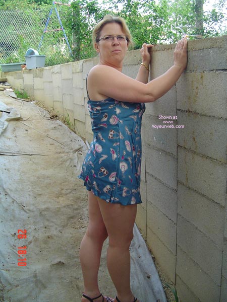 Pic #1Clotilde en Exterieur