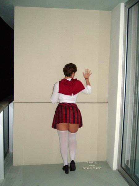 Pic #1*Jo This Texan Is Not To Big Even For Her