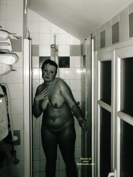 Pic #1Hotelcleaner In Paris