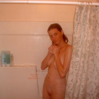 Pic #1 Sexxxylexi Fingers Her Ass In The Shower