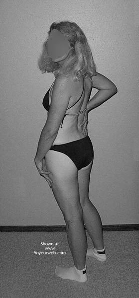 Pic #1Wife'S Late Night Stroll Black And White