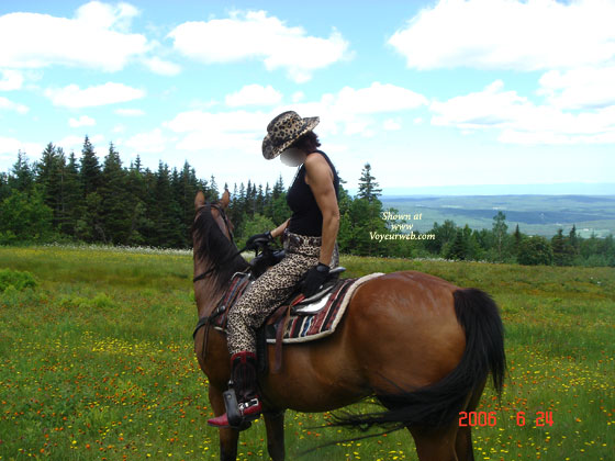 Pic #1Sexy Horse Ride