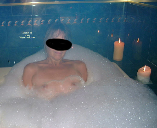 Pic #1 Tesa In The Jacuzzi Part 1