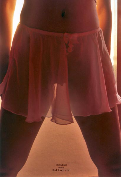 Pic #1 Small Asian Girlfriend Returns