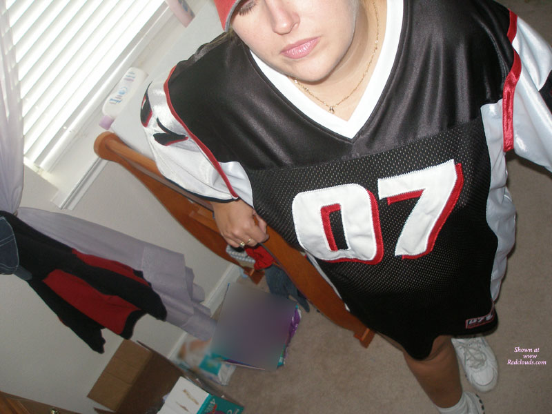 Pic #1Stcl - Softball(ing) Bitch 1 of 2