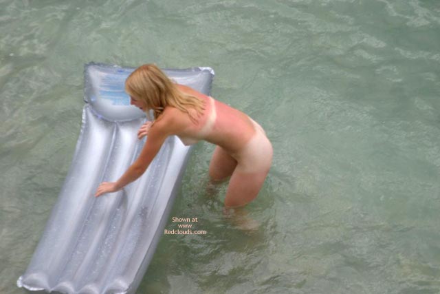 Pic #1*Jo Hidden Blowjob