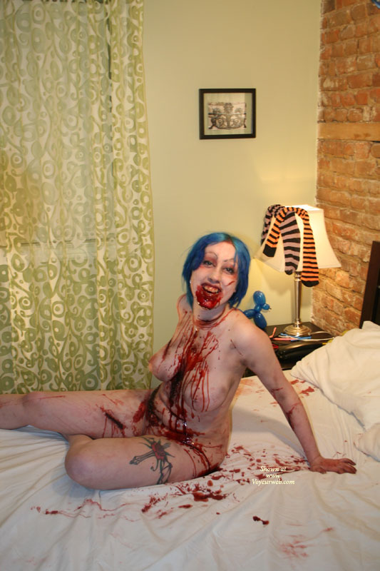 Pic #1 Shooting Of A Horror Movie 5