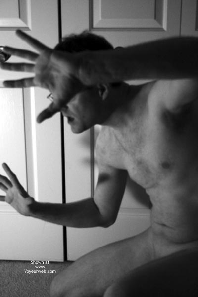 Pic #1M* Don'T Look