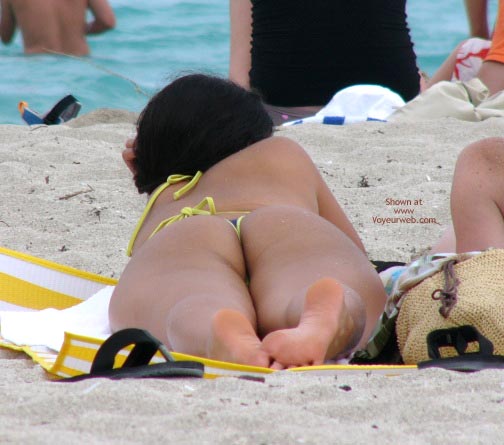 Pic #1Beachbooties 3