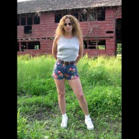 Pic #1*Gl Lnlvs2suck