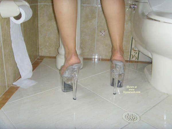 Pic #1 Isa In Motel