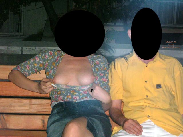 Pic #1 Turkish Girl Poses