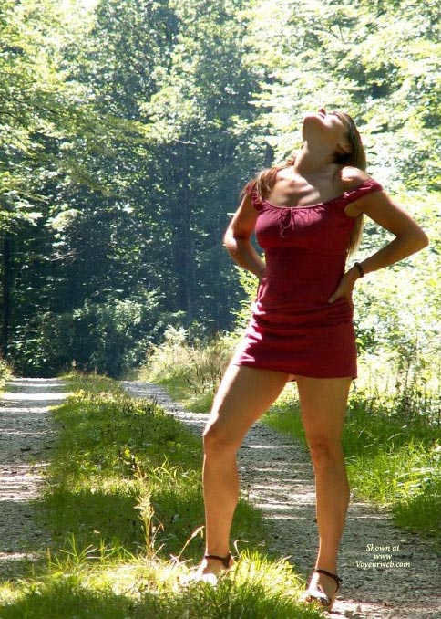Pic #1Sexypetitange At The Canal